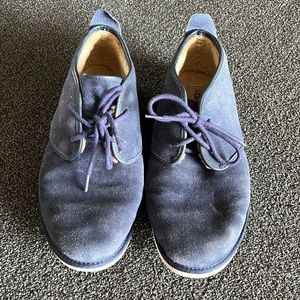 UGG Men's Maksim Blue Suede Chukka Ankle Boots